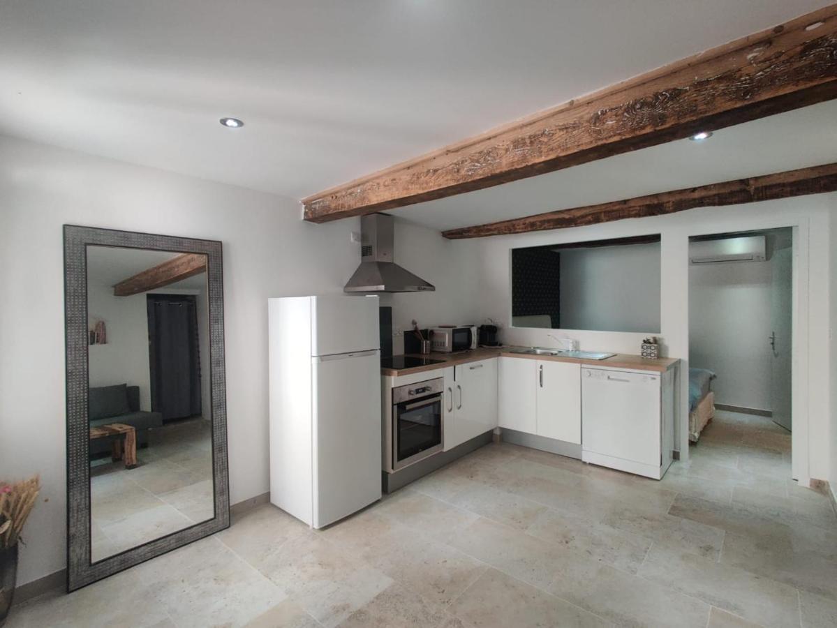 Logement Neuf Centre Du Village Aux Pieds Du Chateau Grimaud Zewnętrze zdjęcie