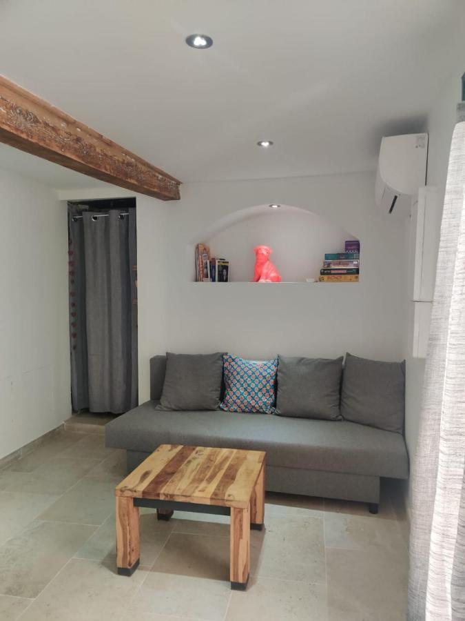 Logement Neuf Centre Du Village Aux Pieds Du Chateau Grimaud Zewnętrze zdjęcie
